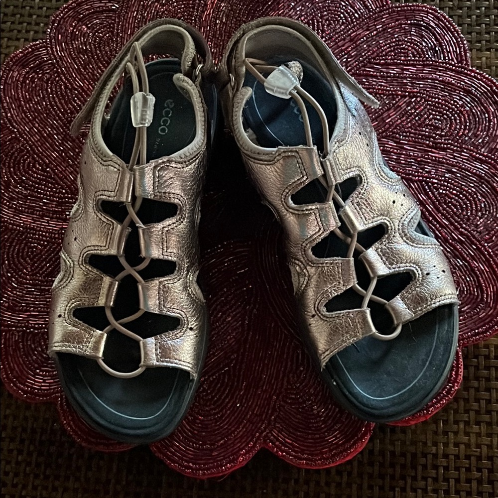 Ecco Gold Sandals Comfortable Stylish Footwear